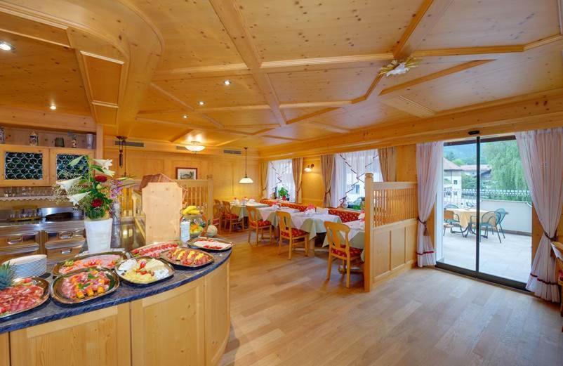 Pension Brunhild San Leonardo in Passiria Eksteriør bilde